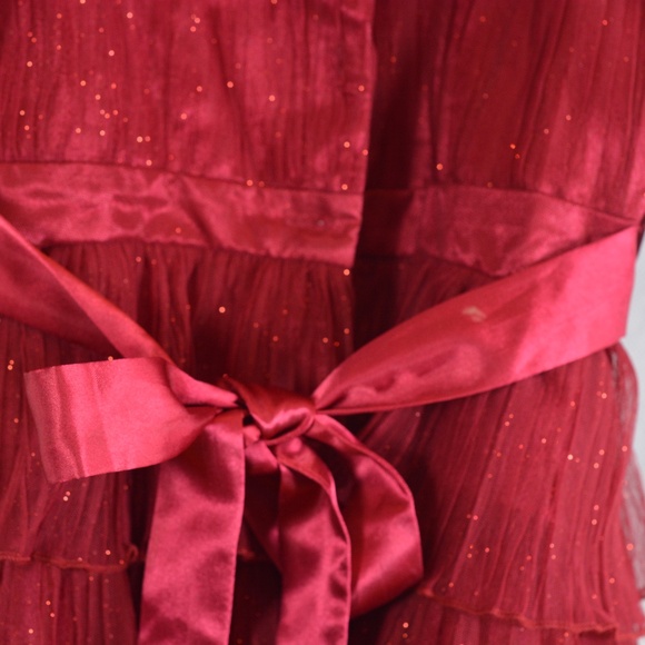 Jona Michelle Red Sparkle Dress Sizes 8 and 10 Girls - Picture 2 of 12